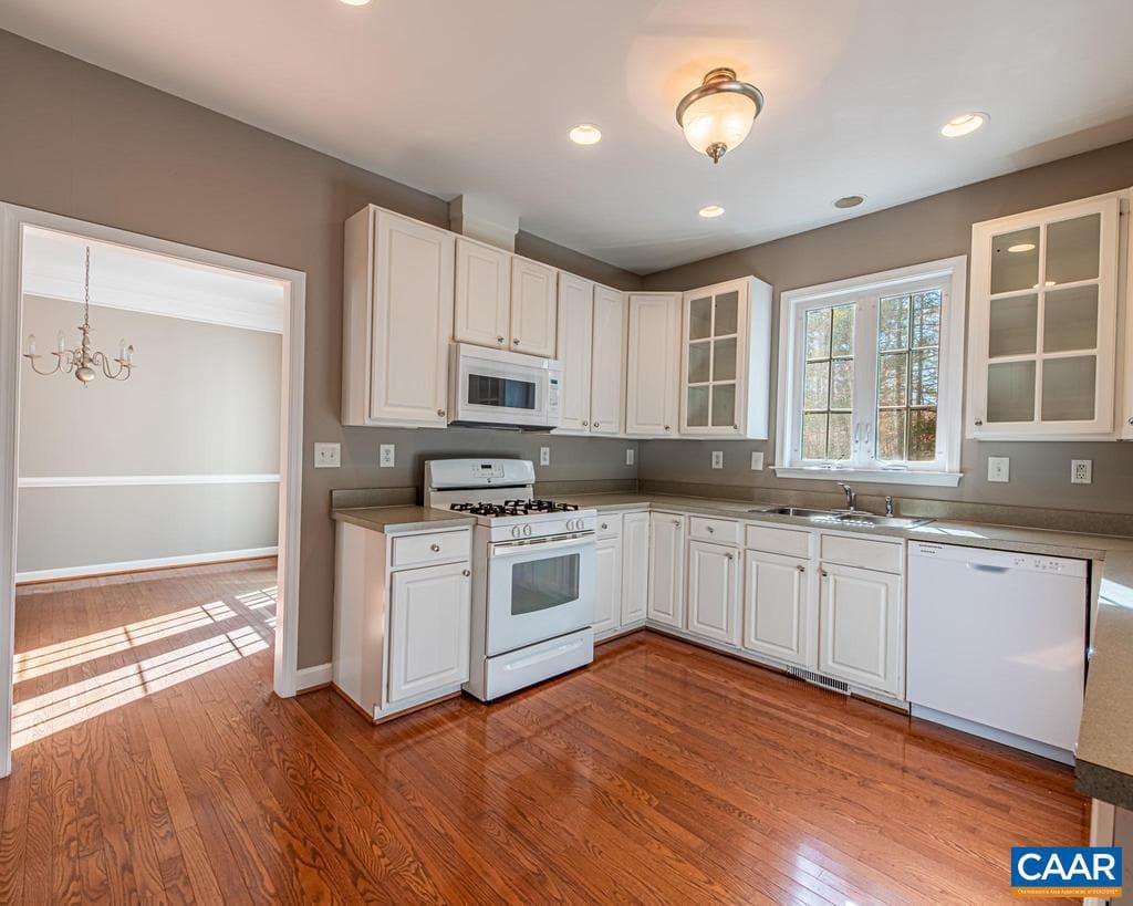 228 Antioch Springs Ln photo 11