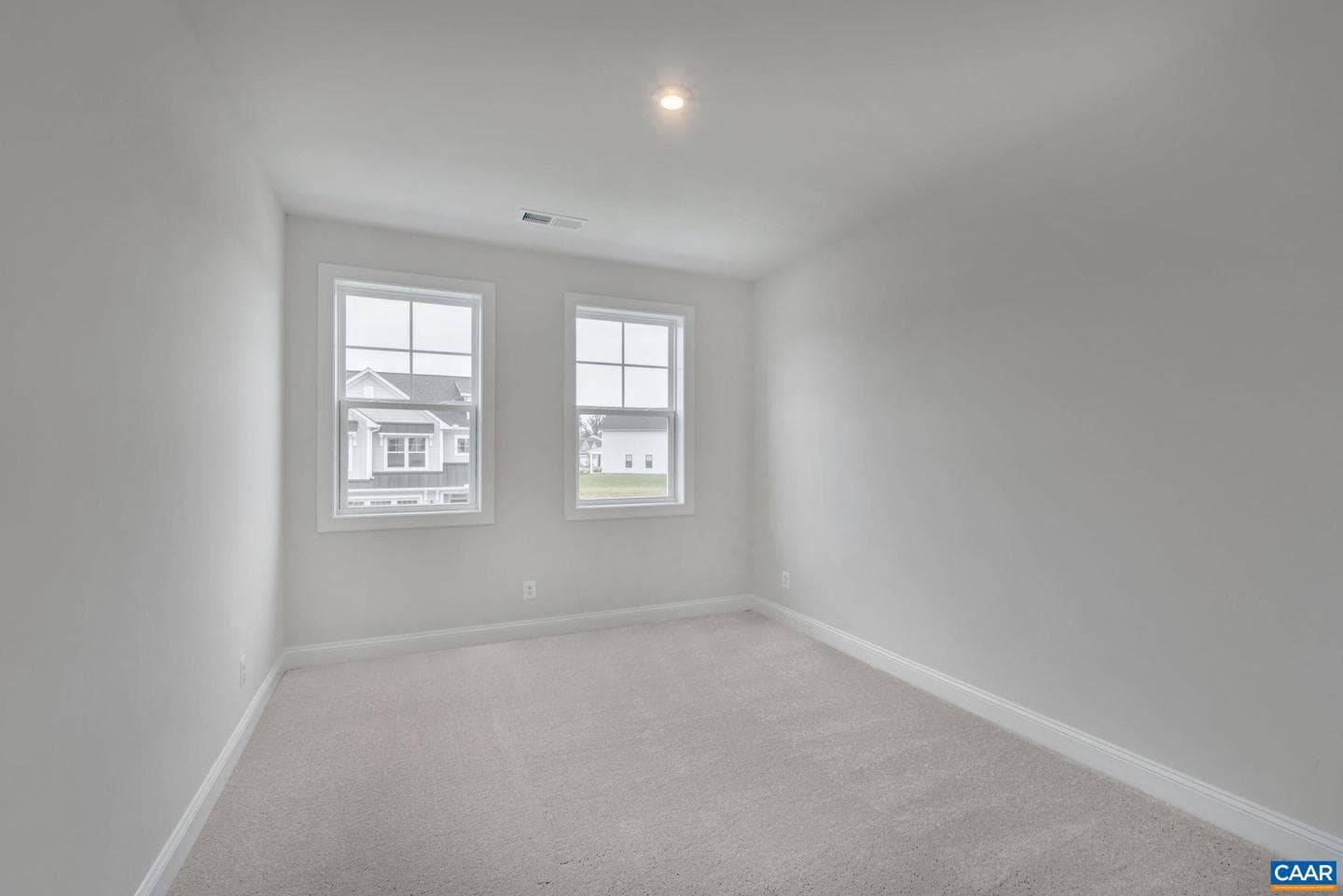 62b Springdale Rd photo 36