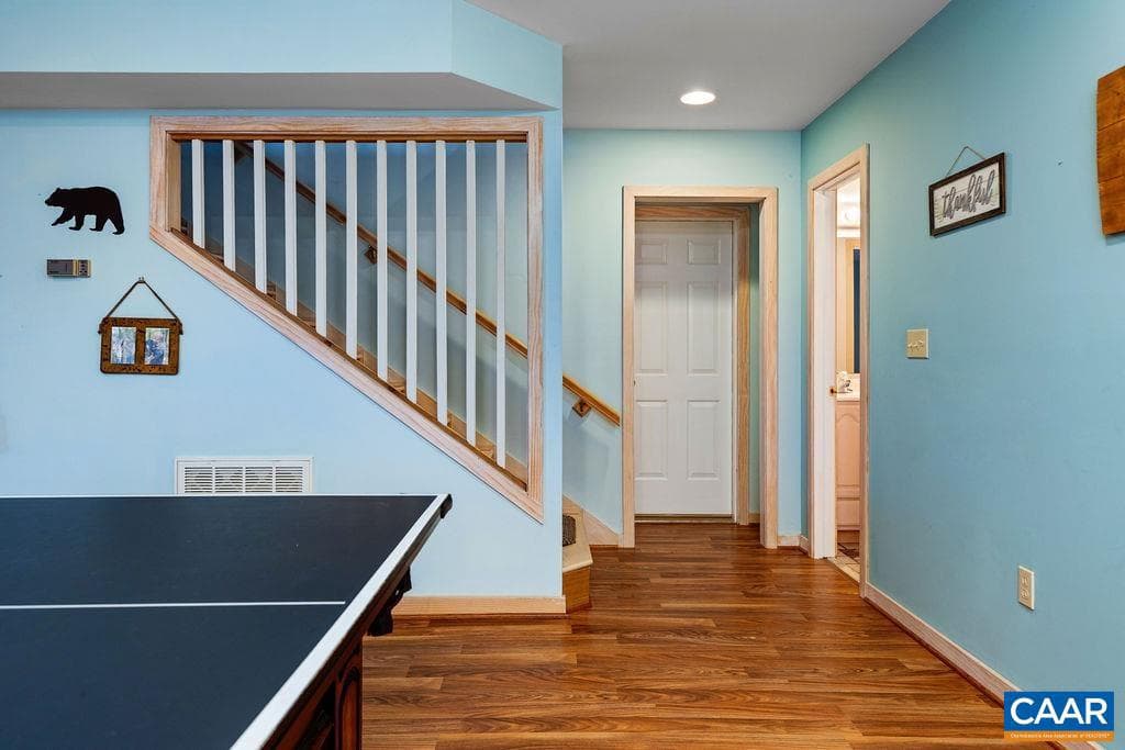 423 Foothills Dr photo 37