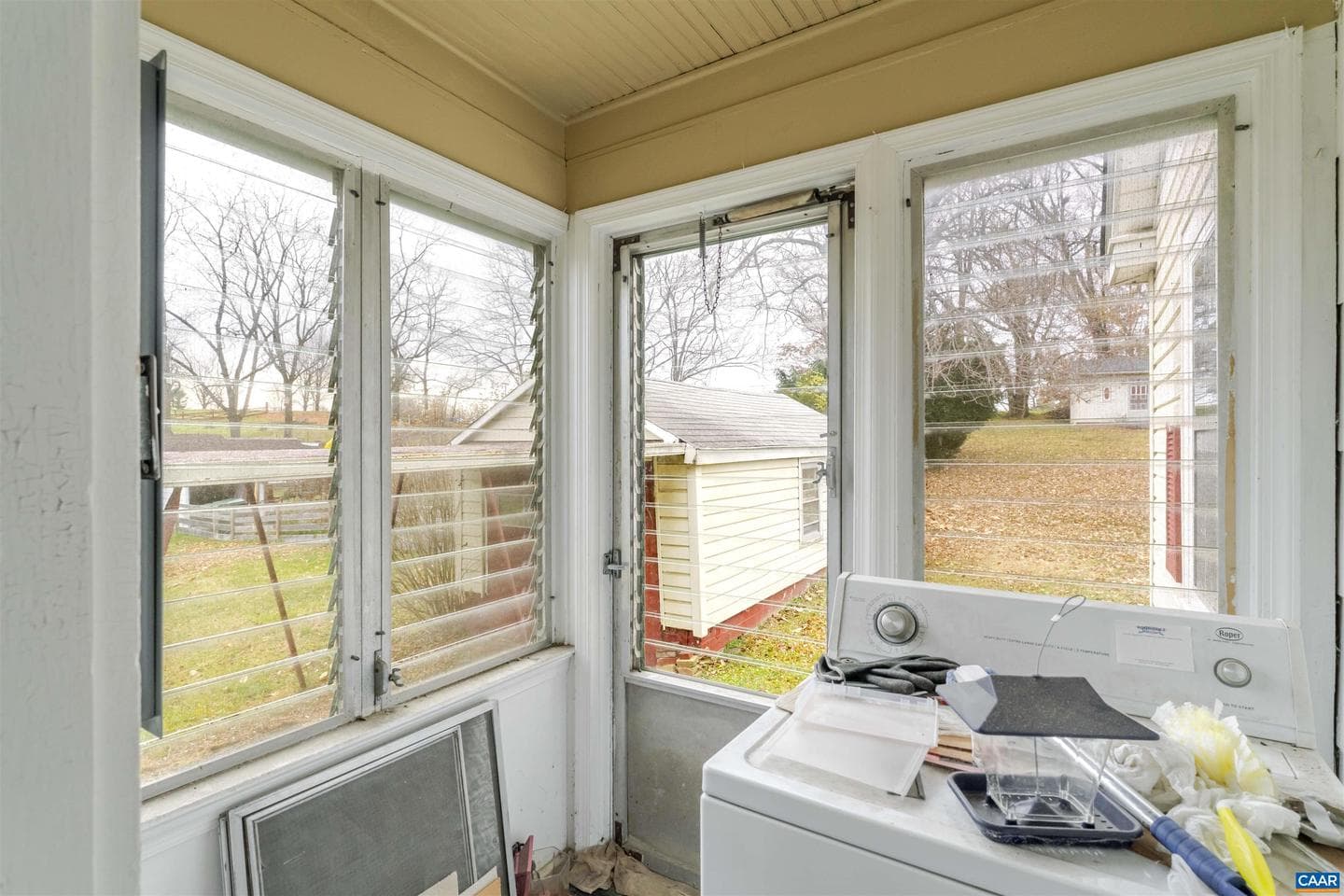 1007 Sherwood Ave photo 15