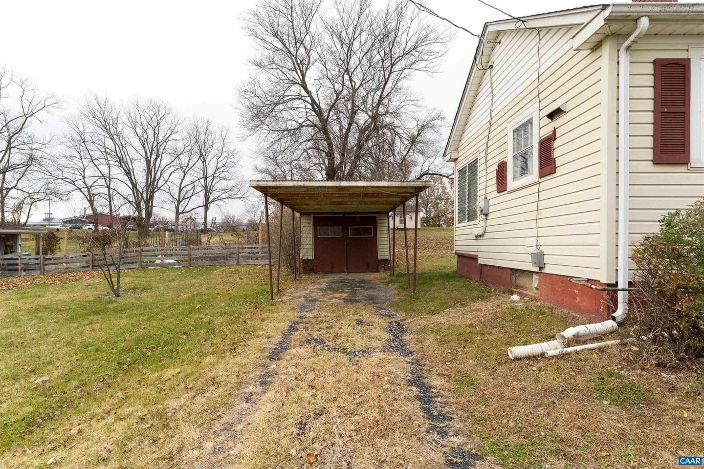 1007 Sherwood Ave photo 16