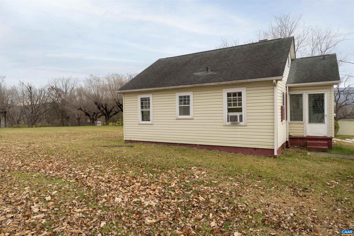 1007 Sherwood Ave photo 21