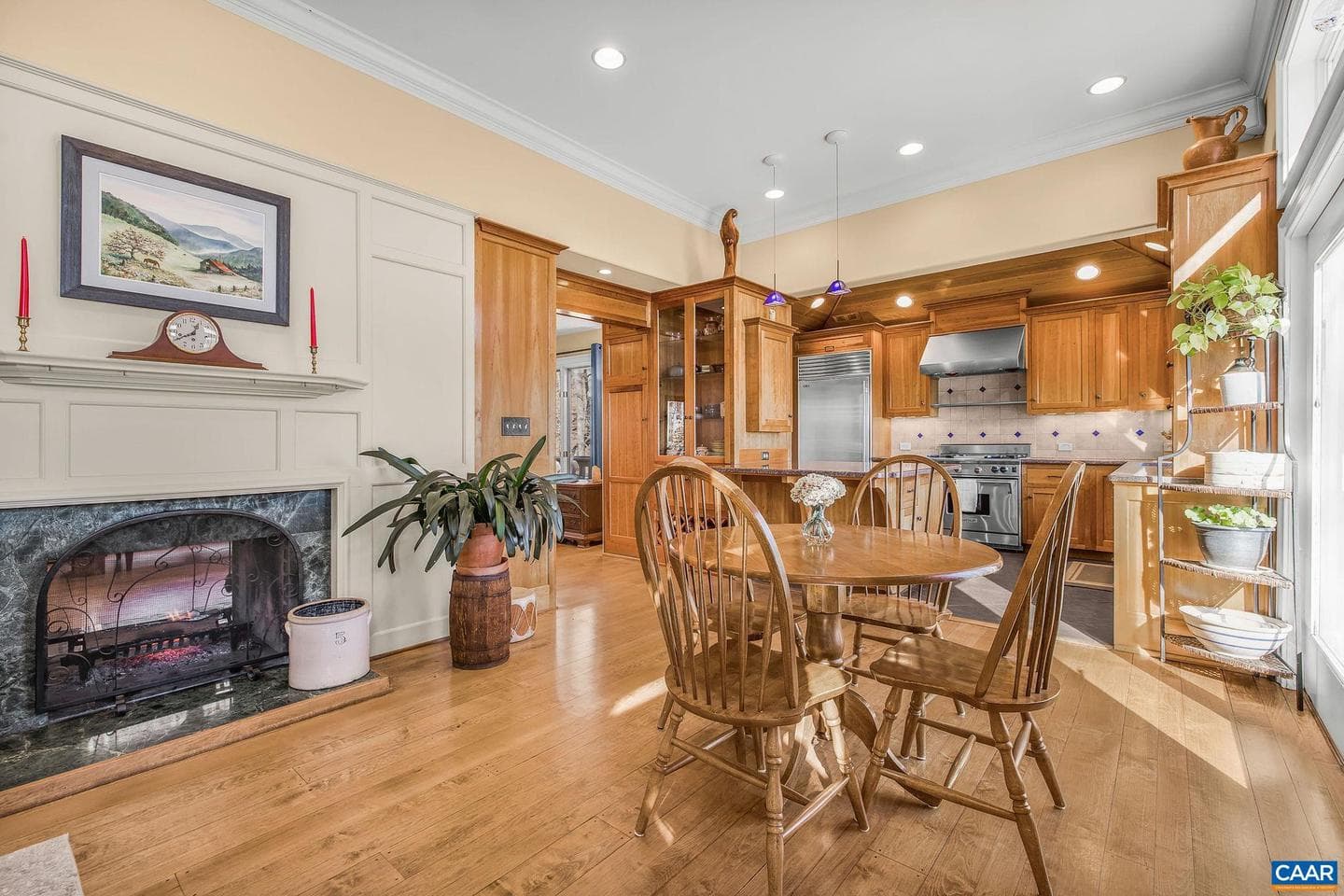 987 Rodes Farm Dr photo 15