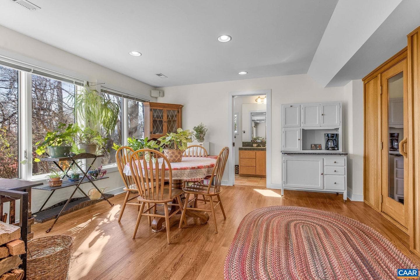 987 Rodes Farm Dr photo 39