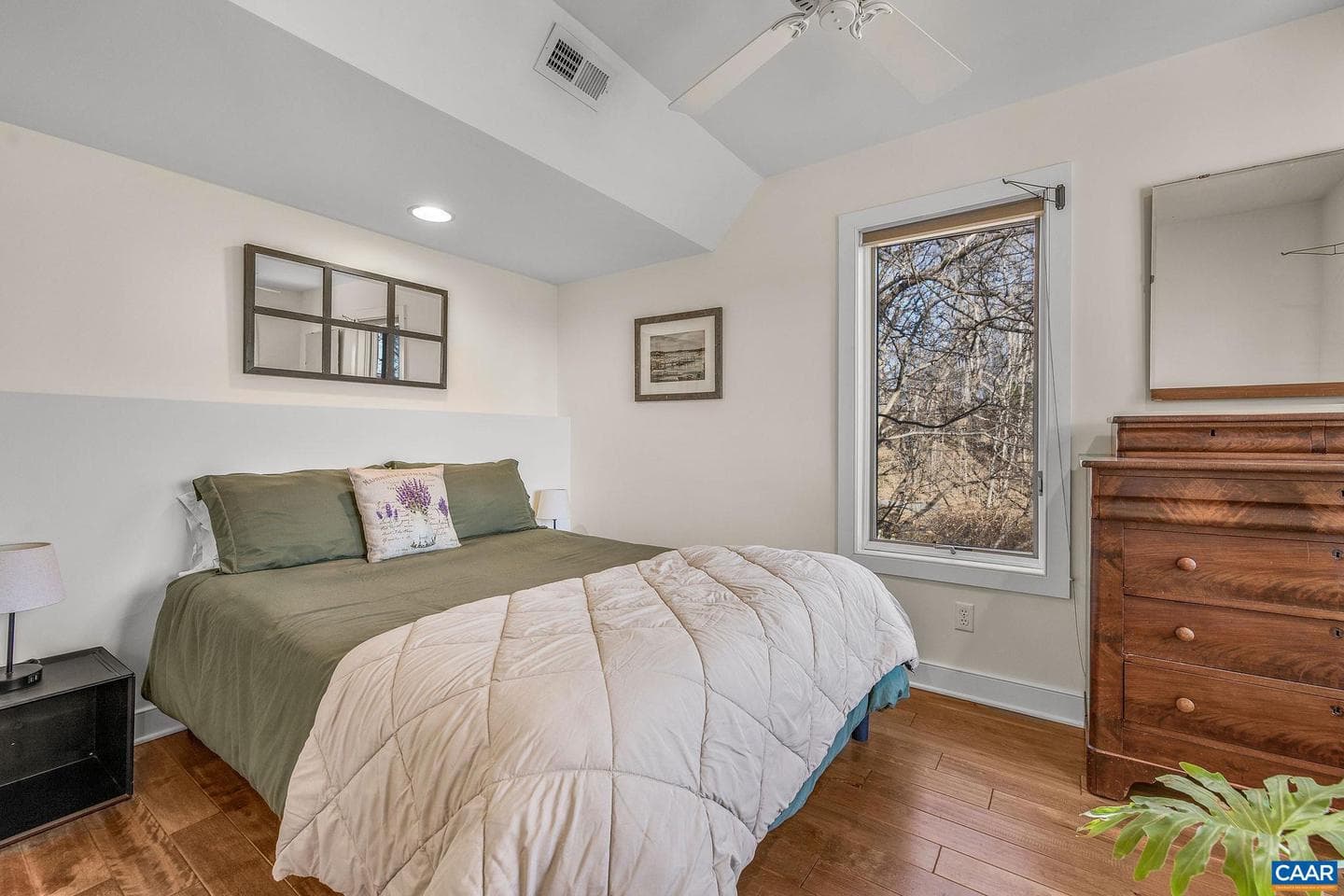 987 Rodes Farm Dr photo 43