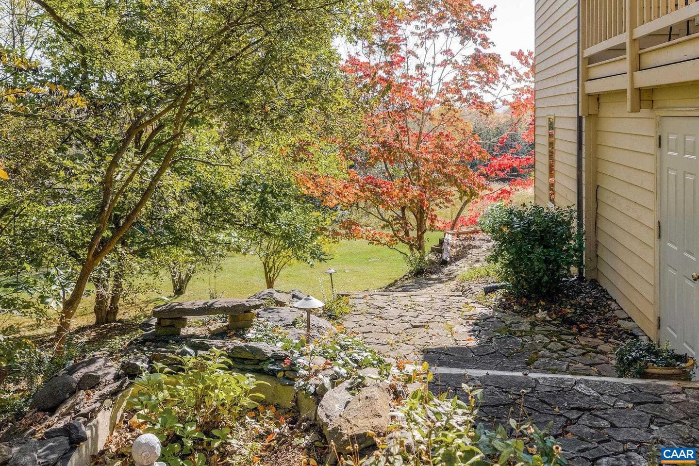 987 Rodes Farm Dr photo 54