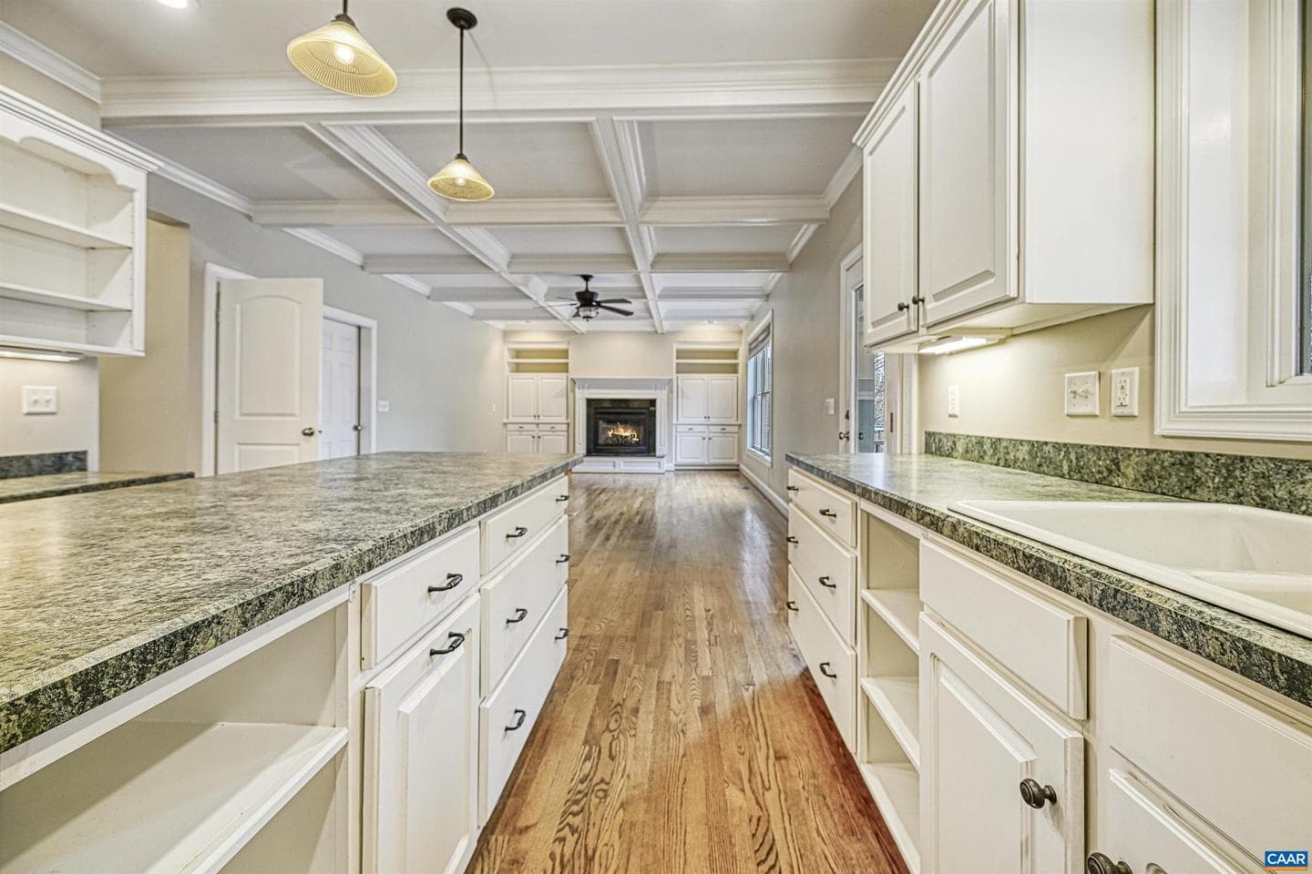 4885 Mechums River Rd photo 17