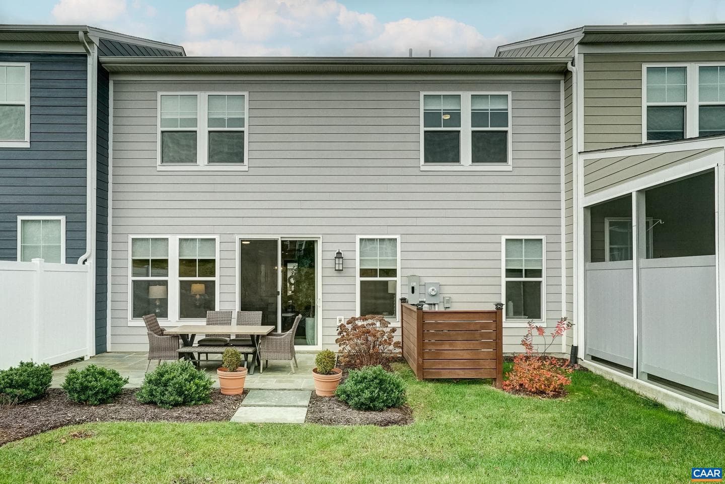 2024 Dunwood Dr photo 22