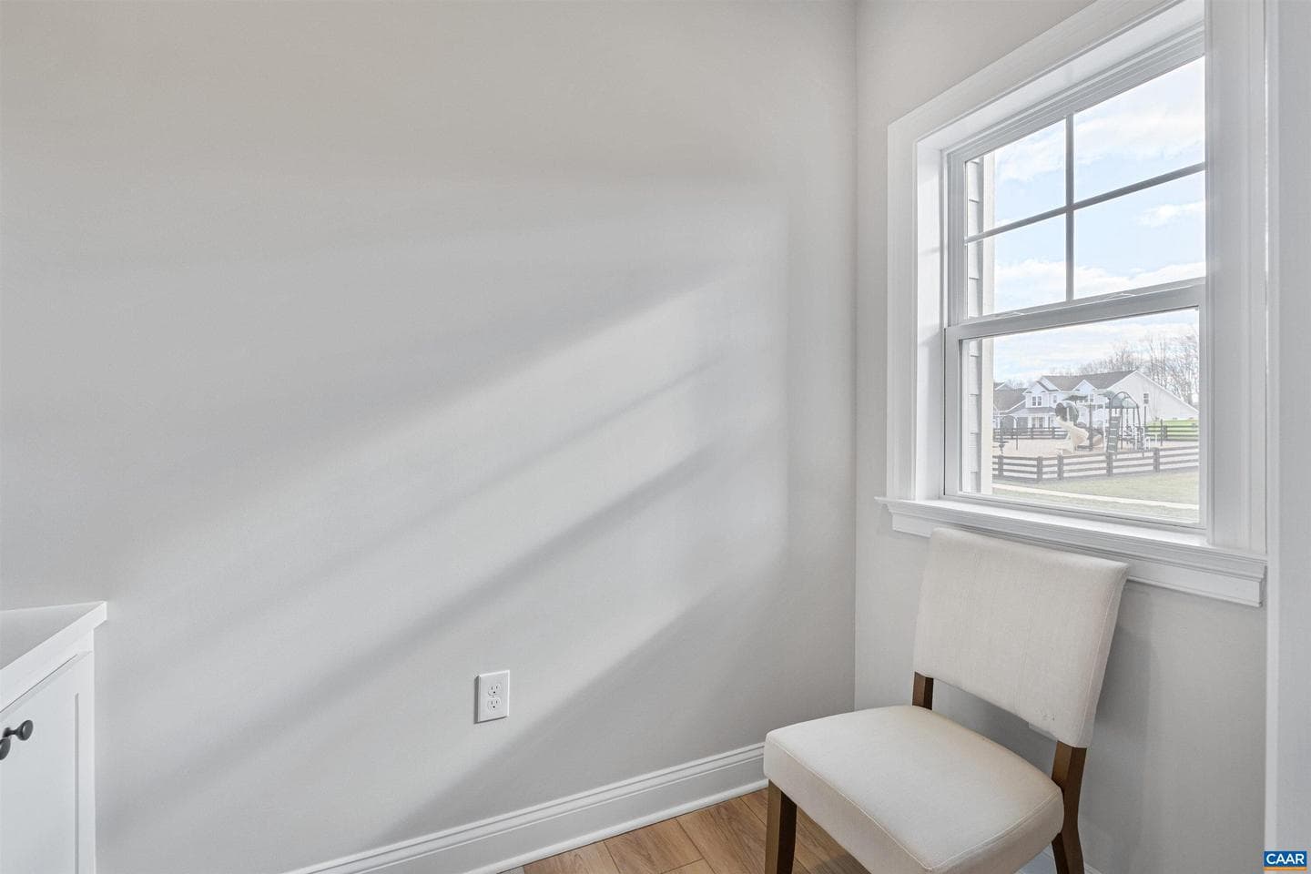3809 Decerbo Terr photo 6