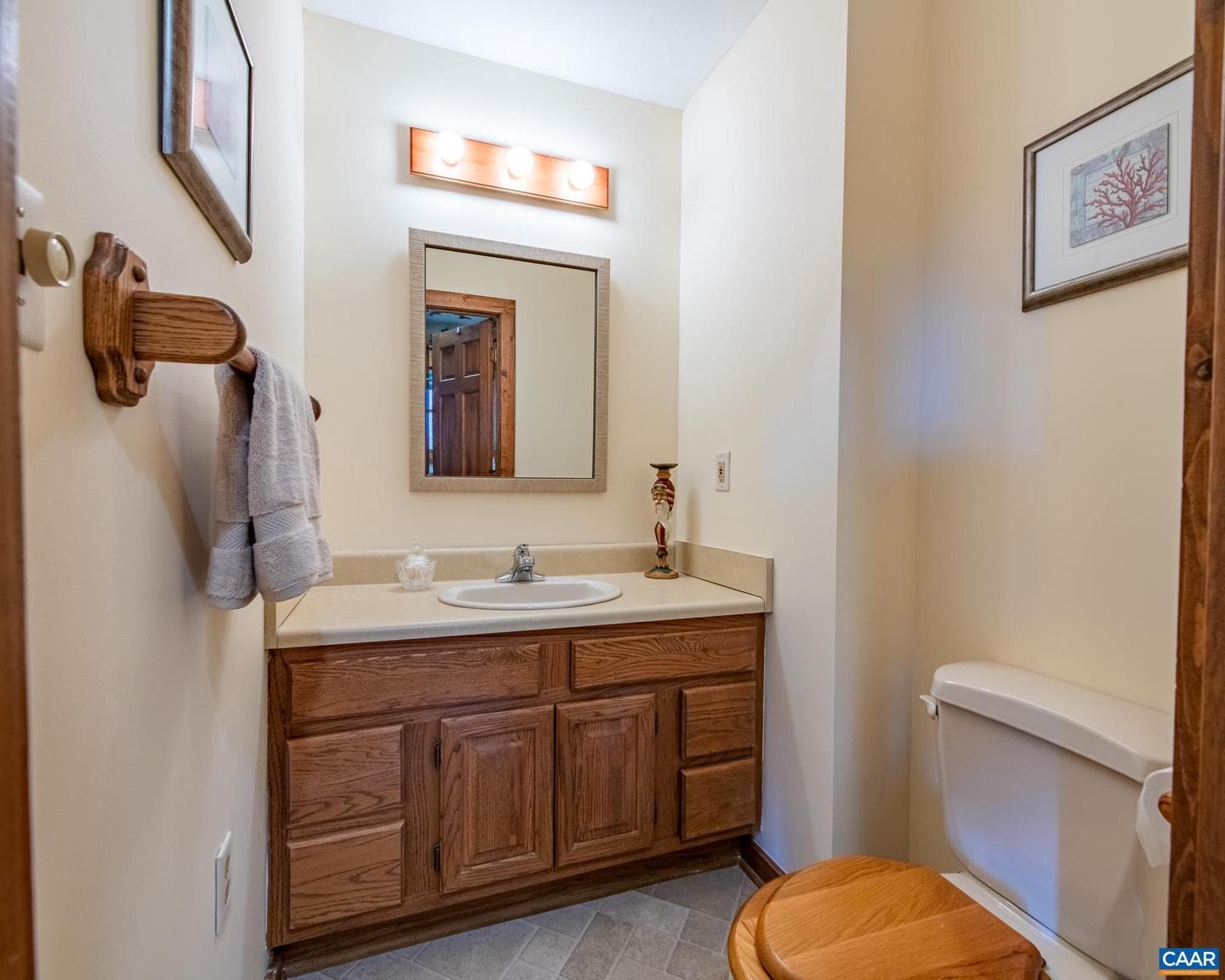 330 Eades Ln photo 20