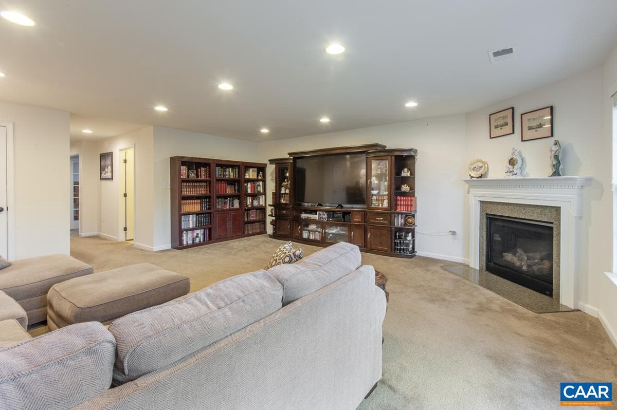 2026 Verona Ct photo 39