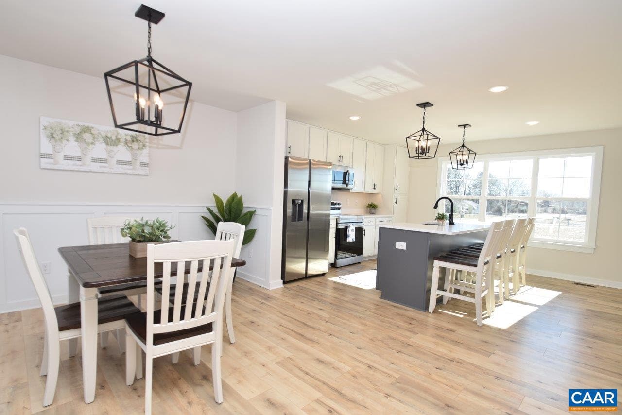 255 Porkchop Ct photo 4