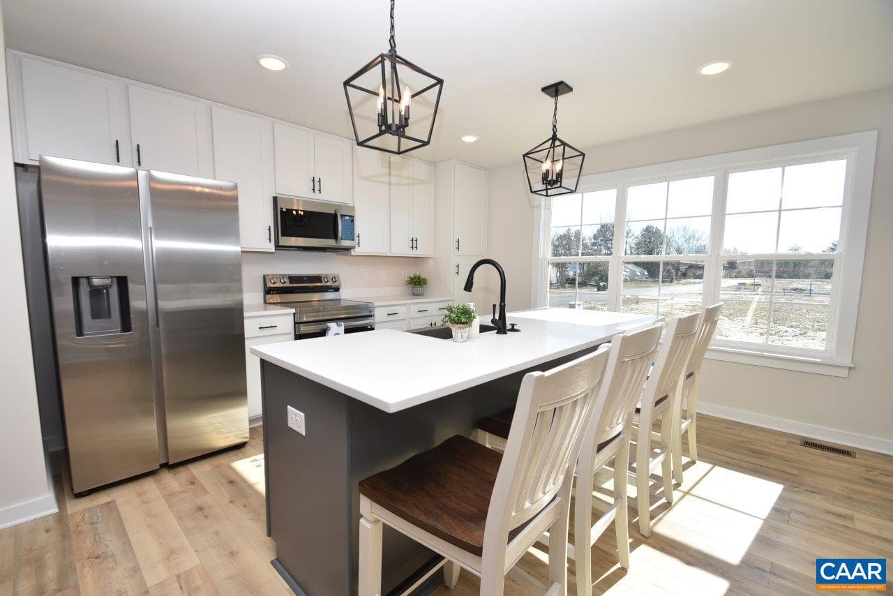 255 Porkchop Ct photo 6