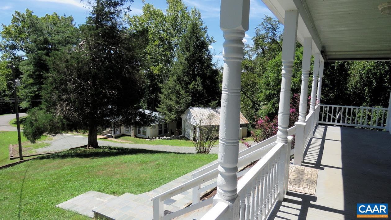 740 Canal St, Scottsville