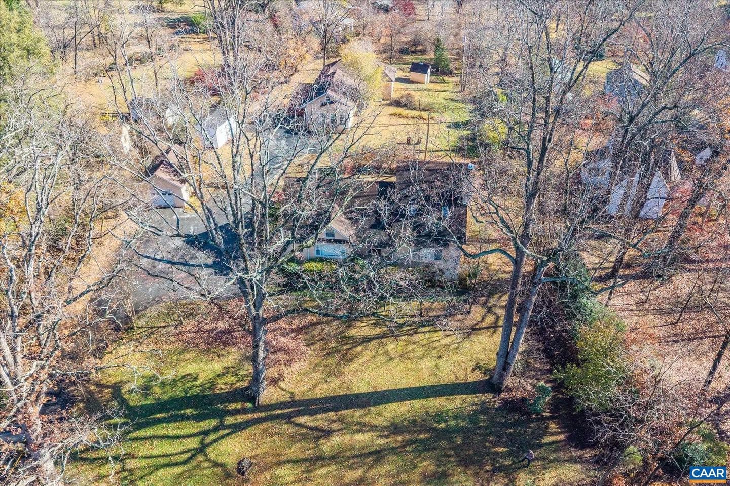 989 & 991 Crozet Ave photo 17