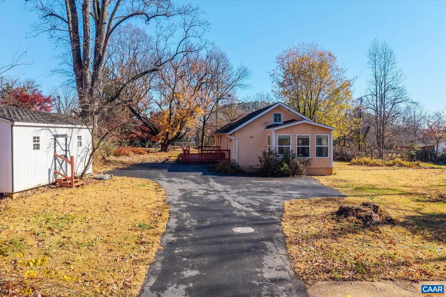 989 & 991 Crozet Ave photo 57