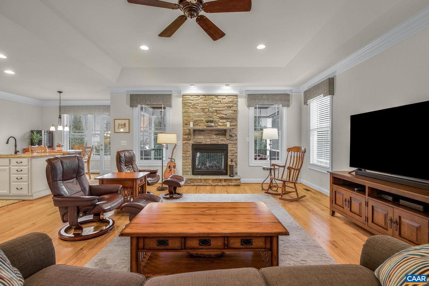 2449 Pendower Ln photo 19
