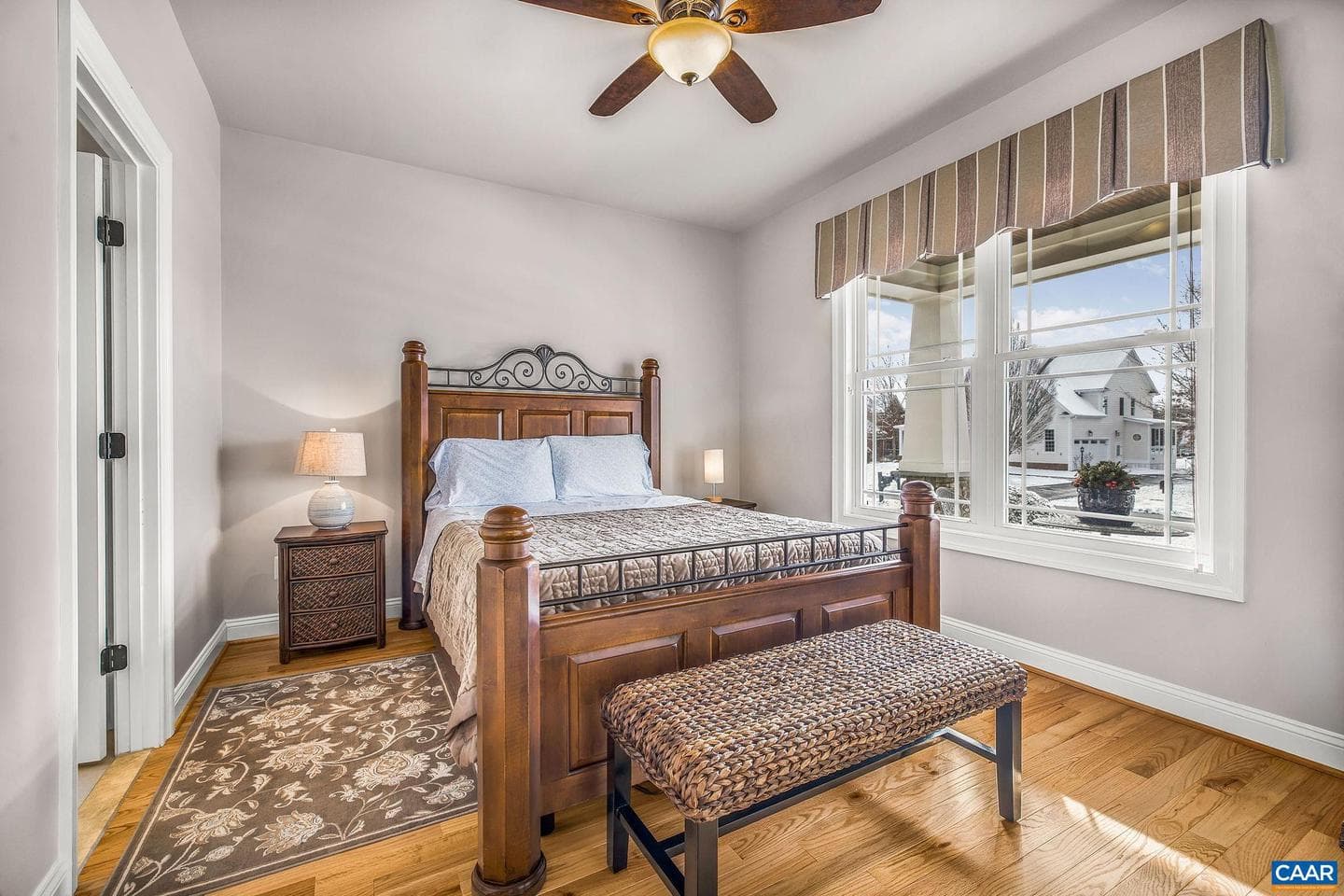 2449 Pendower Ln photo 32