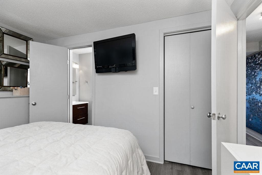 113 Eagles Ct Condos photo 15