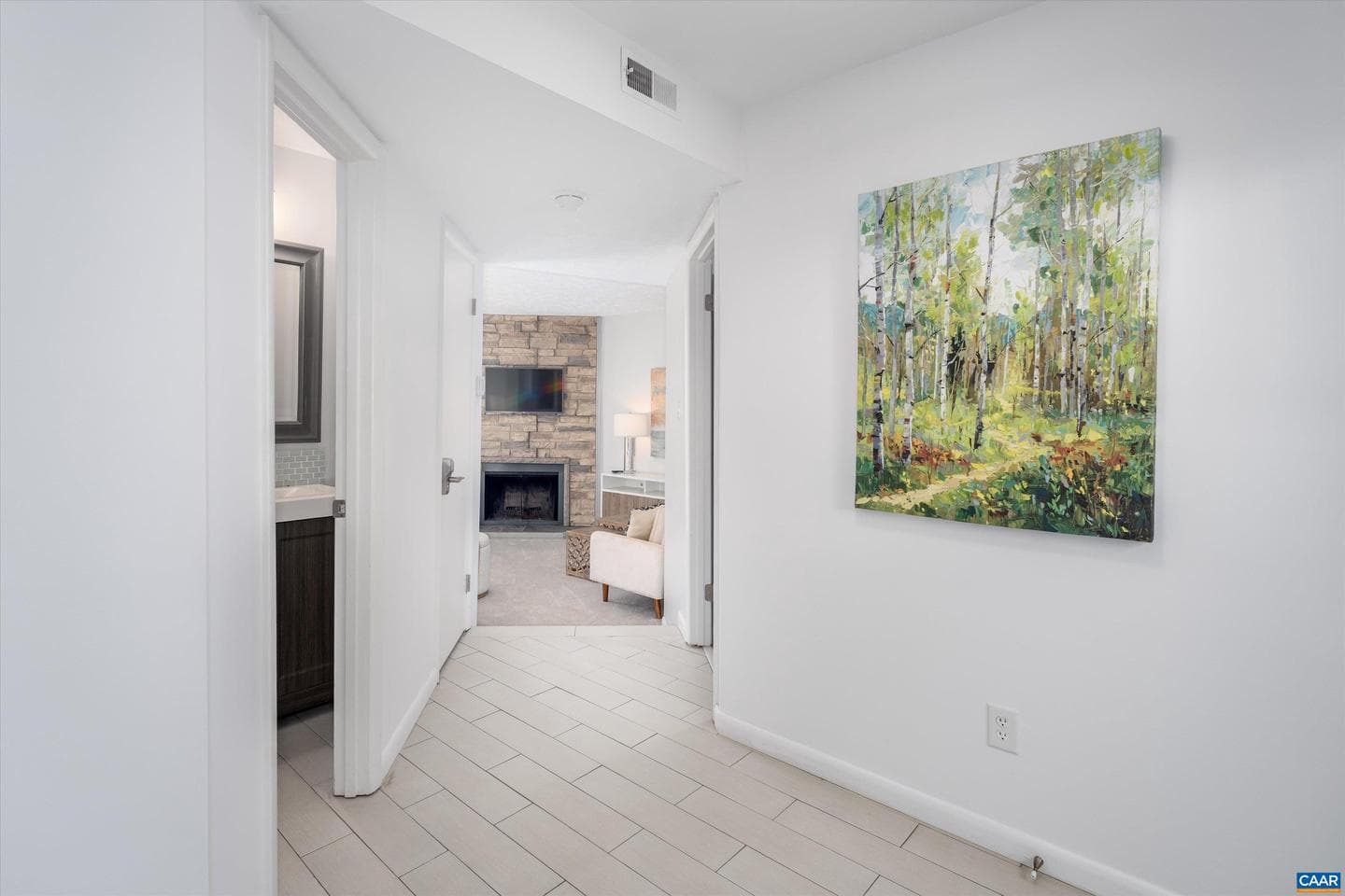 470 Three Ridges Condos photo 16