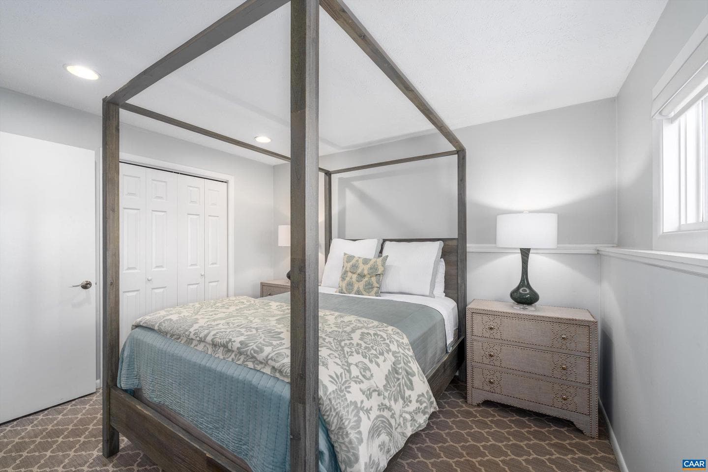 470 Three Ridges Condos photo 18