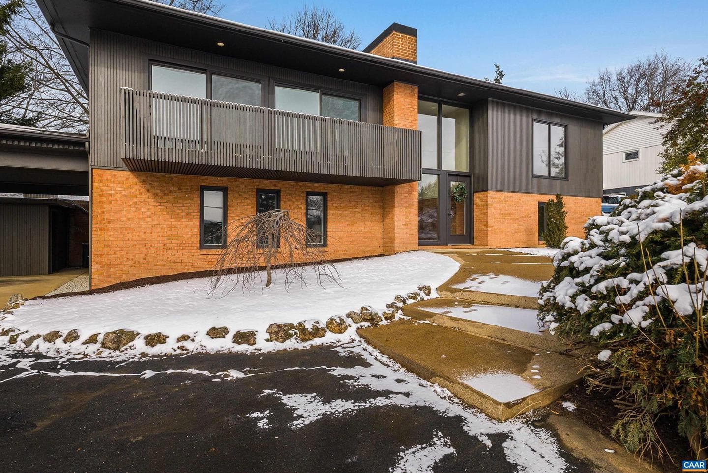 475 Myers Ave photo 12