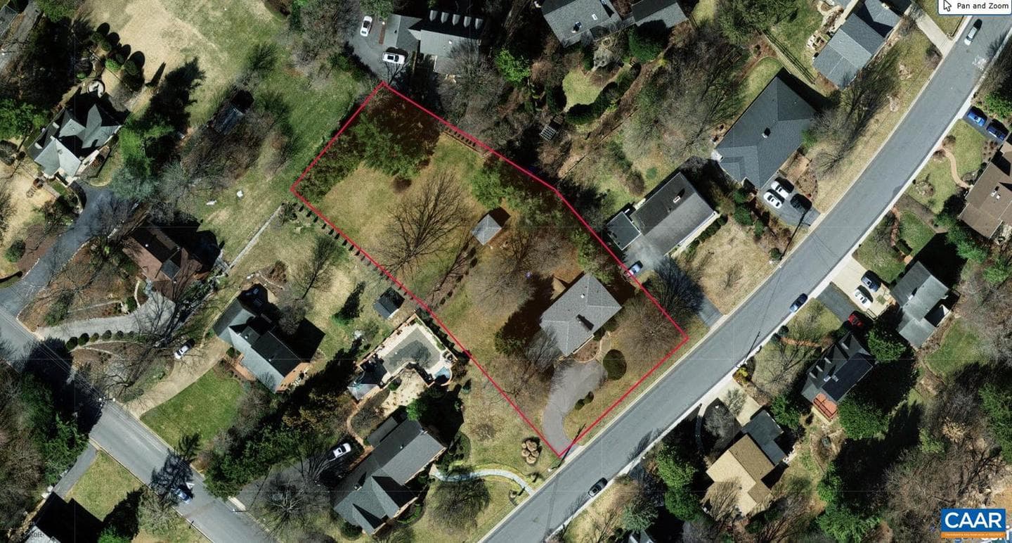 475 Myers Ave photo 6