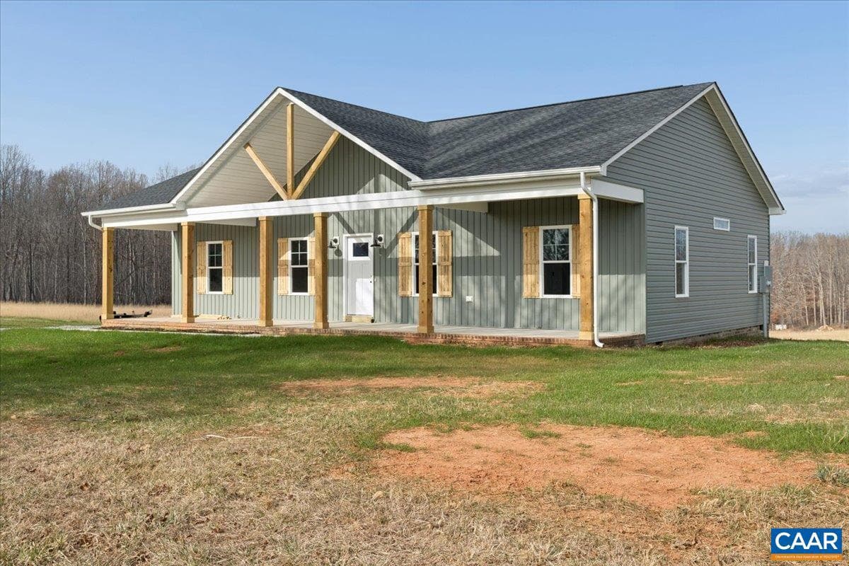 677 Piney Mountain Rd photo 2