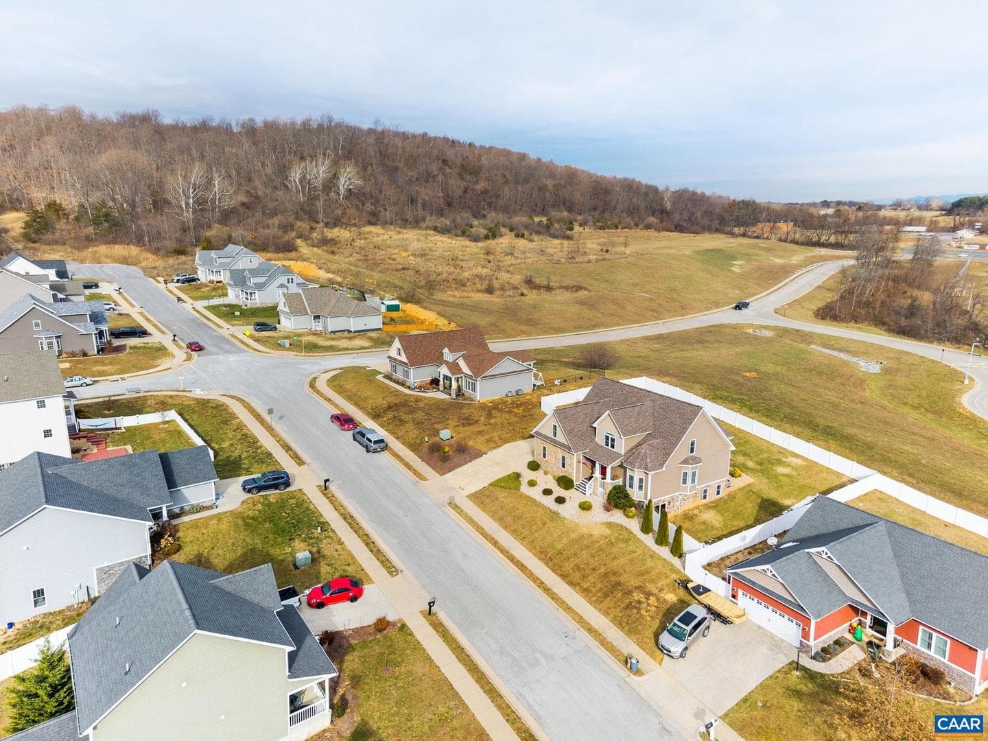 89 Hull Hills Ln photo 3