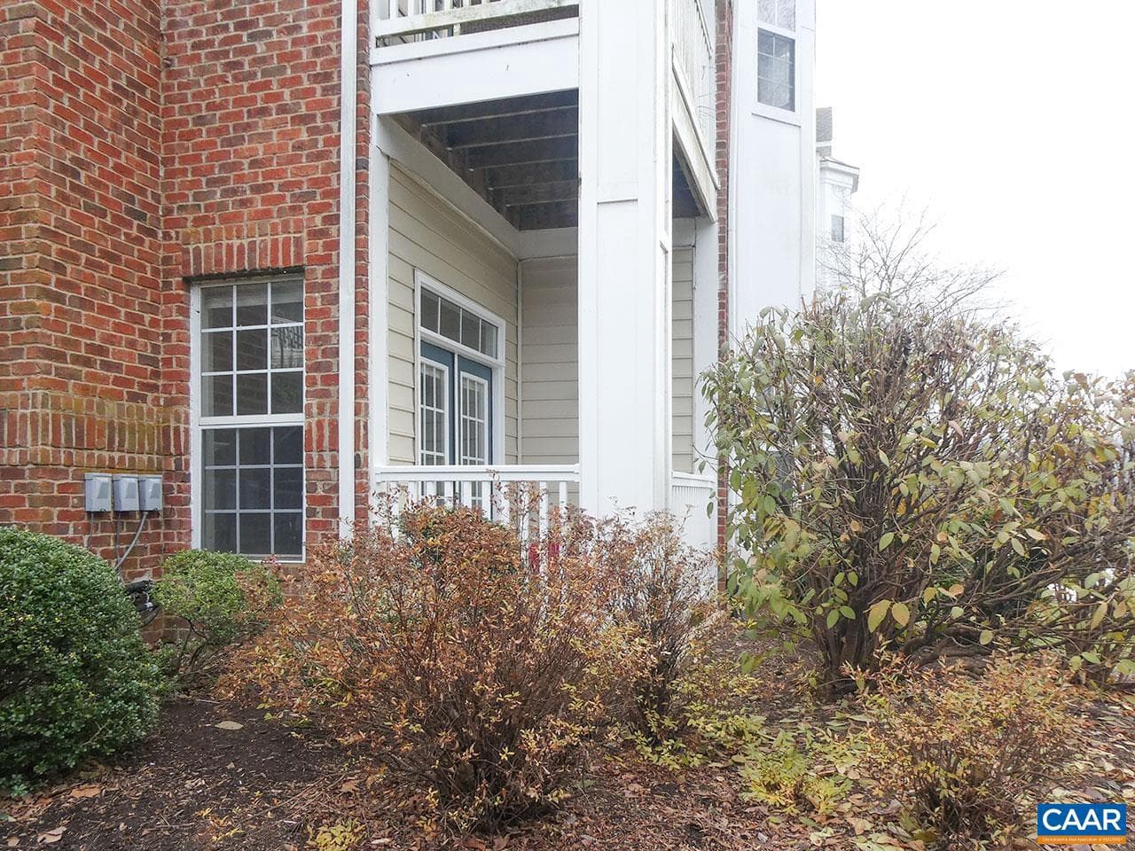 1065 Weybridge Ct #104 photo 6
