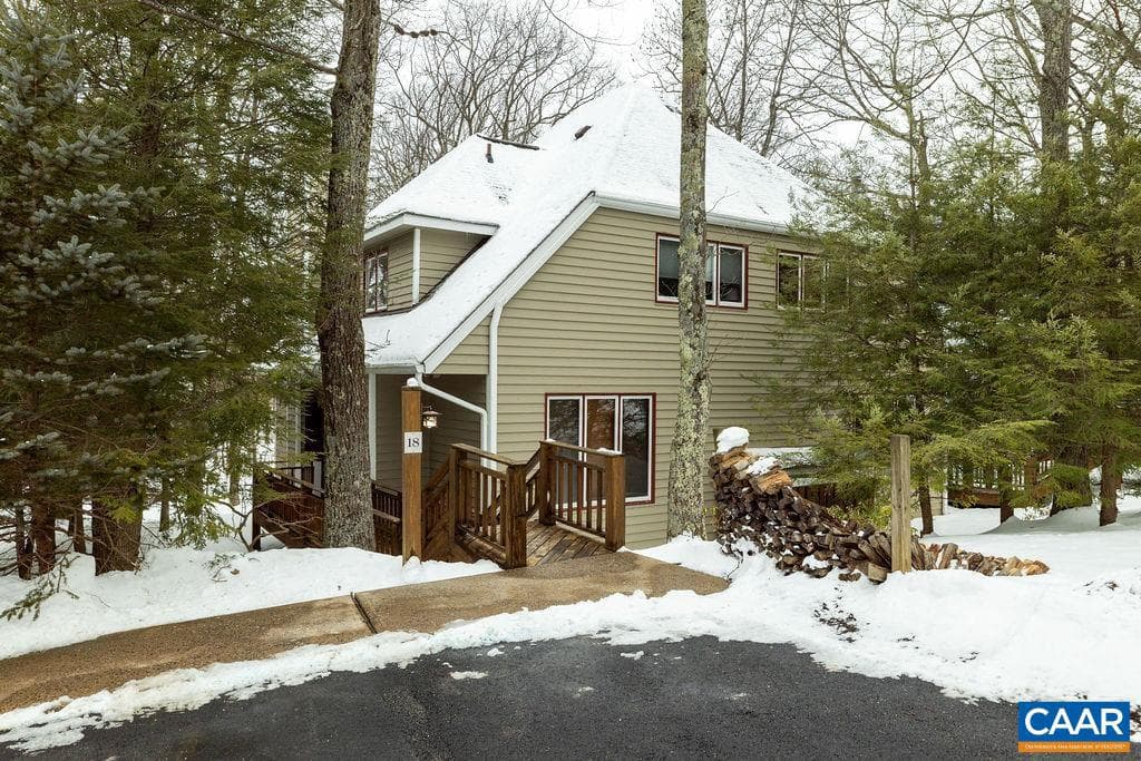 18 Trillium Close