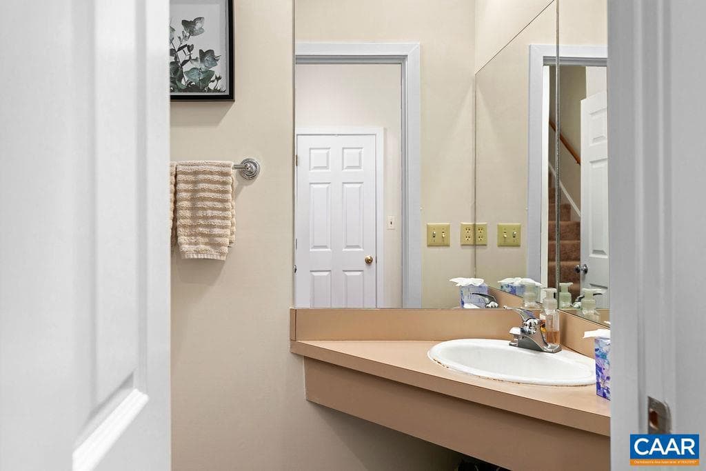 18 Trillium Close photo 12