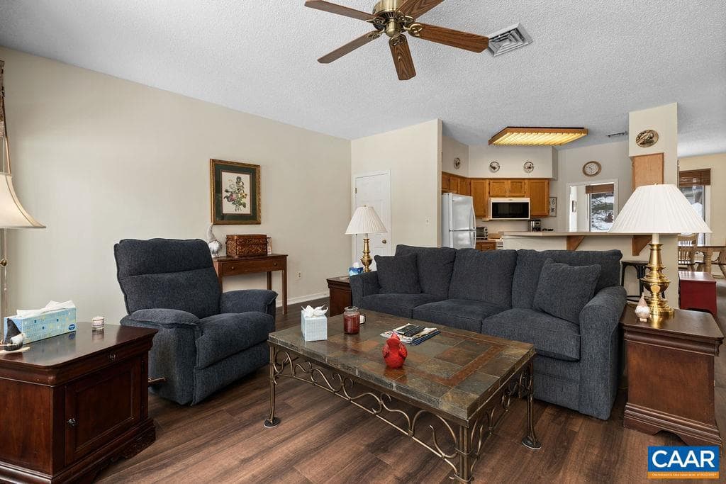 18 Trillium Close photo 7