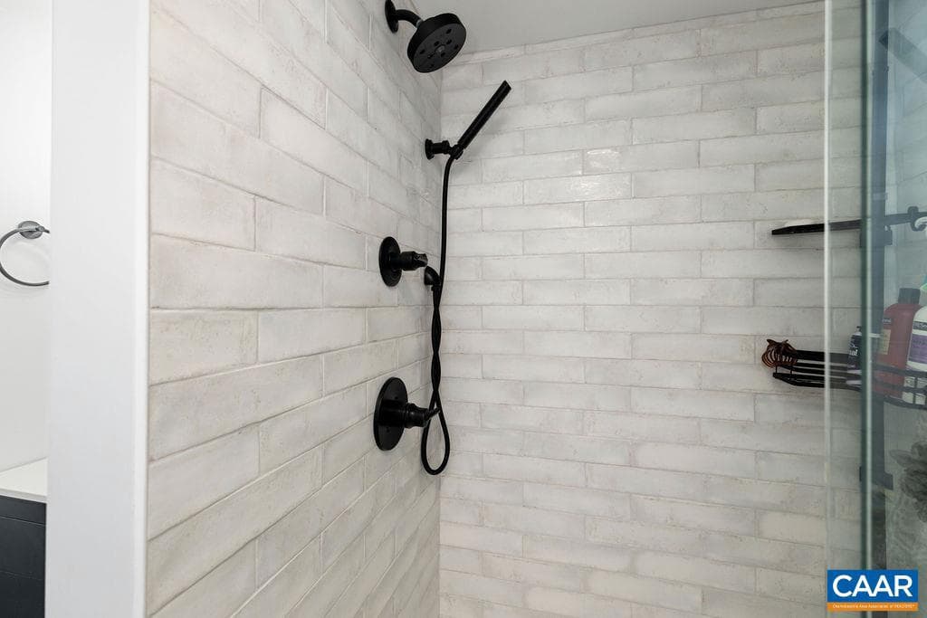 1411 Highlands Condos photo 33