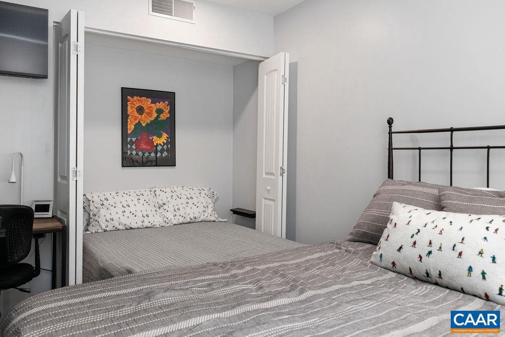 1411 Highlands Condos photo 38