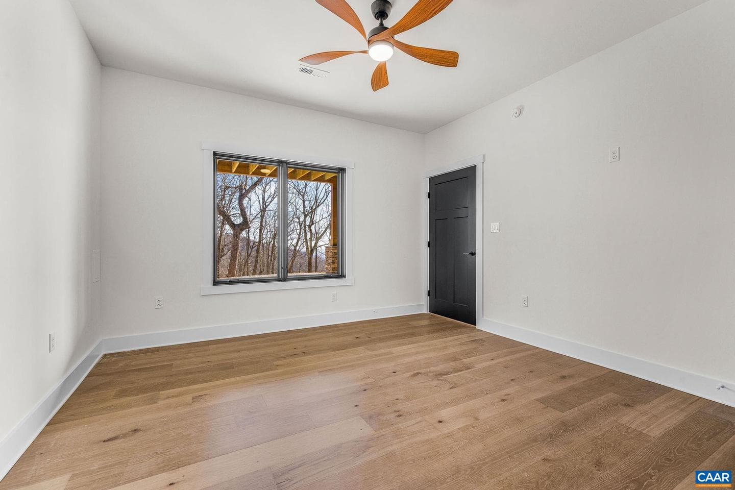 48 Oak Ln photo 44