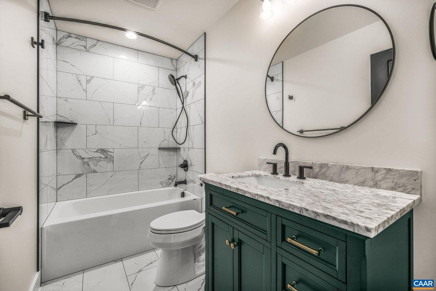 48 Oak Ln photo 45