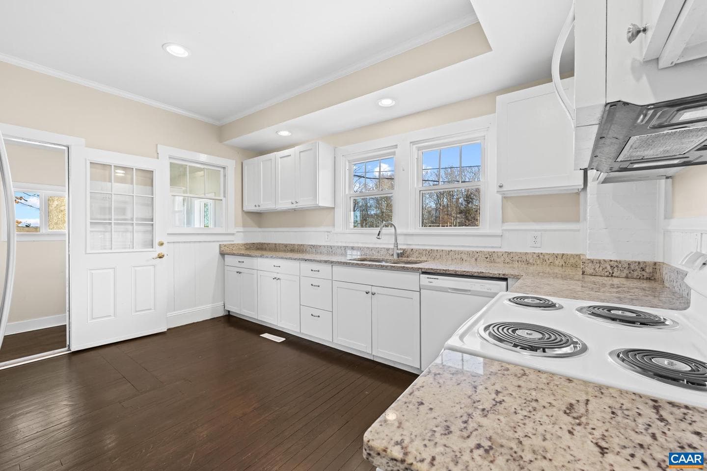 1503 Central Plains Rd photo 15