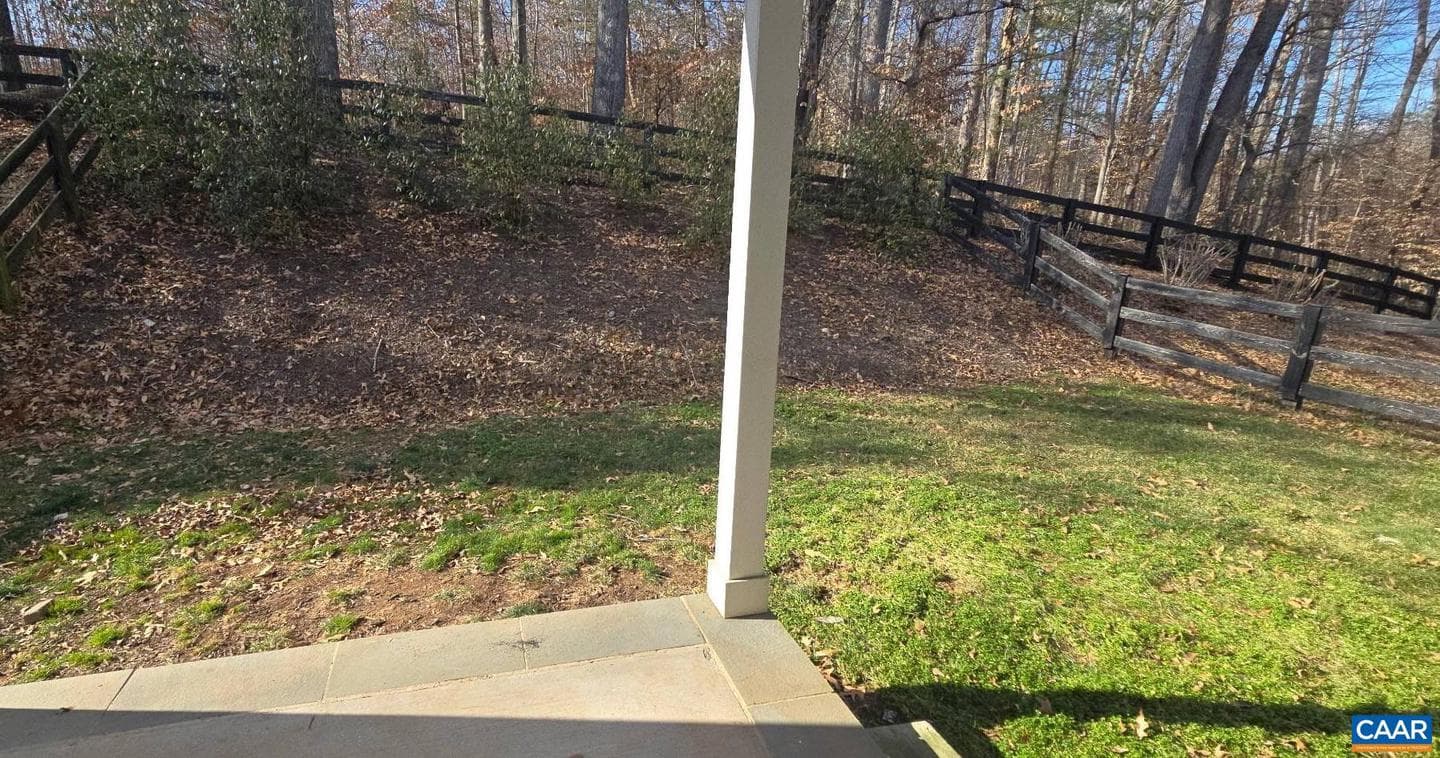 2855 Shannon Glen Ct photo 39