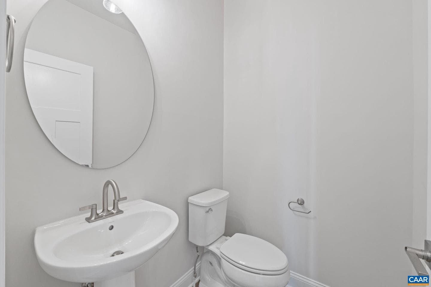 3036 Farrow Cir photo 23