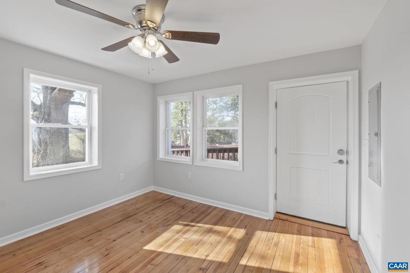 4292 West River Rd photo 14