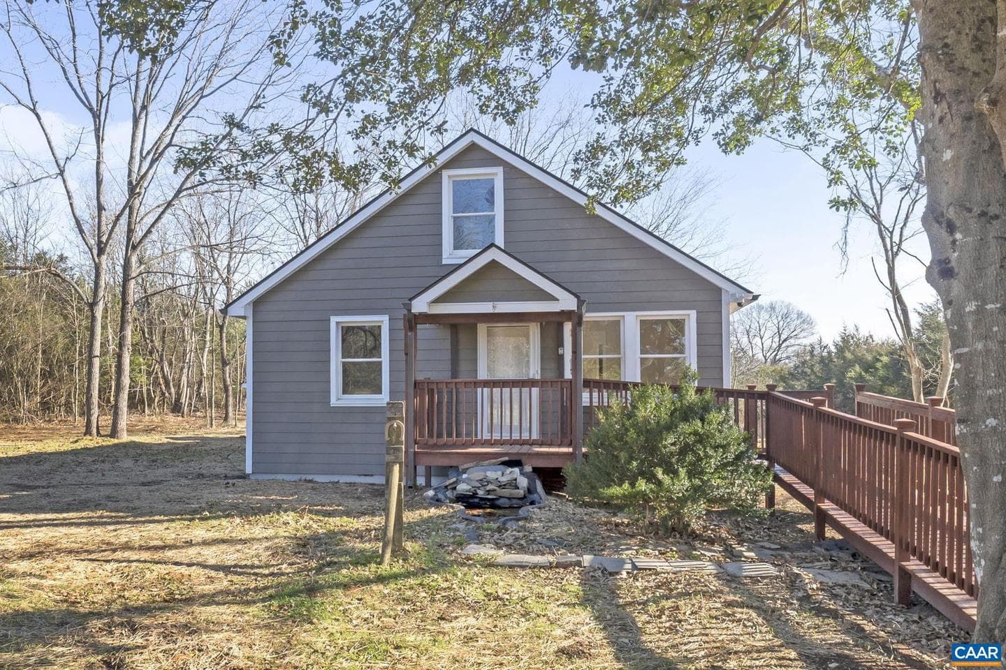 4292 West River Rd photo 2