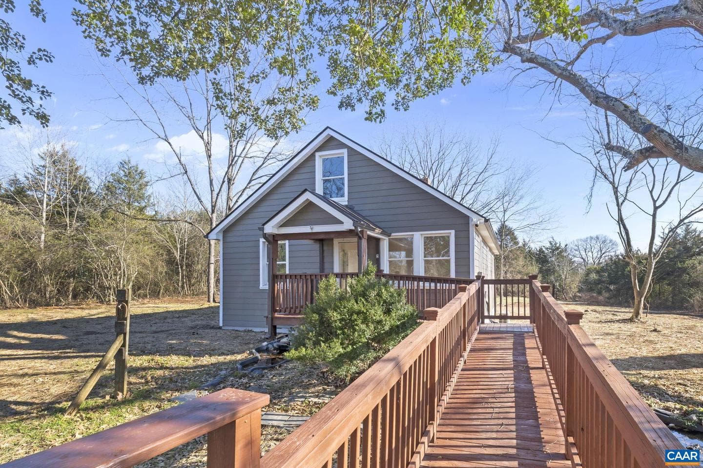 4292 West River Rd photo 3