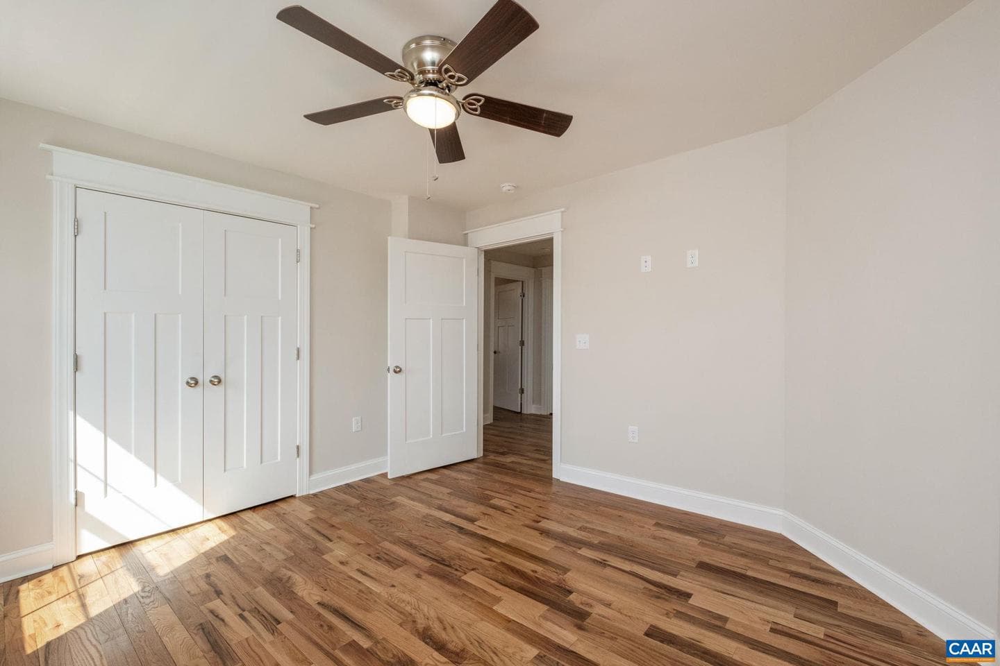 1004 High Point Ct photo 25