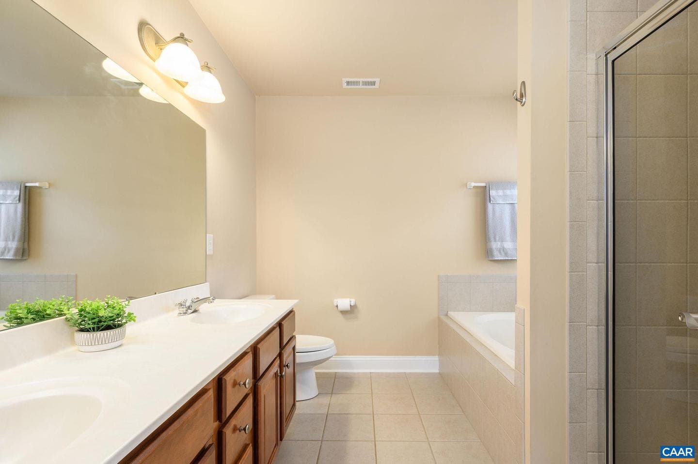 1124 Arden Dr photo 20