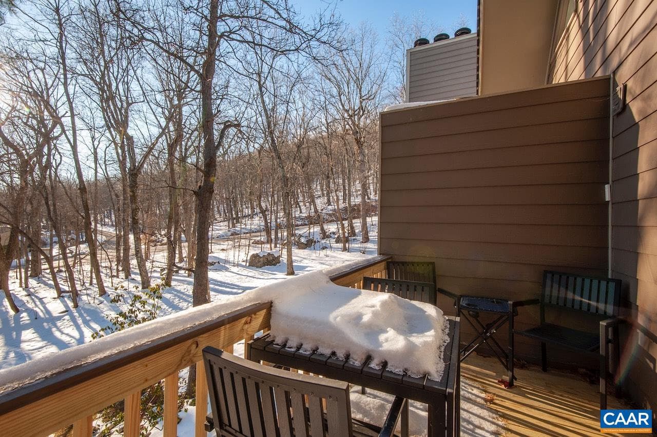485 Three Ridges Condos photo 6