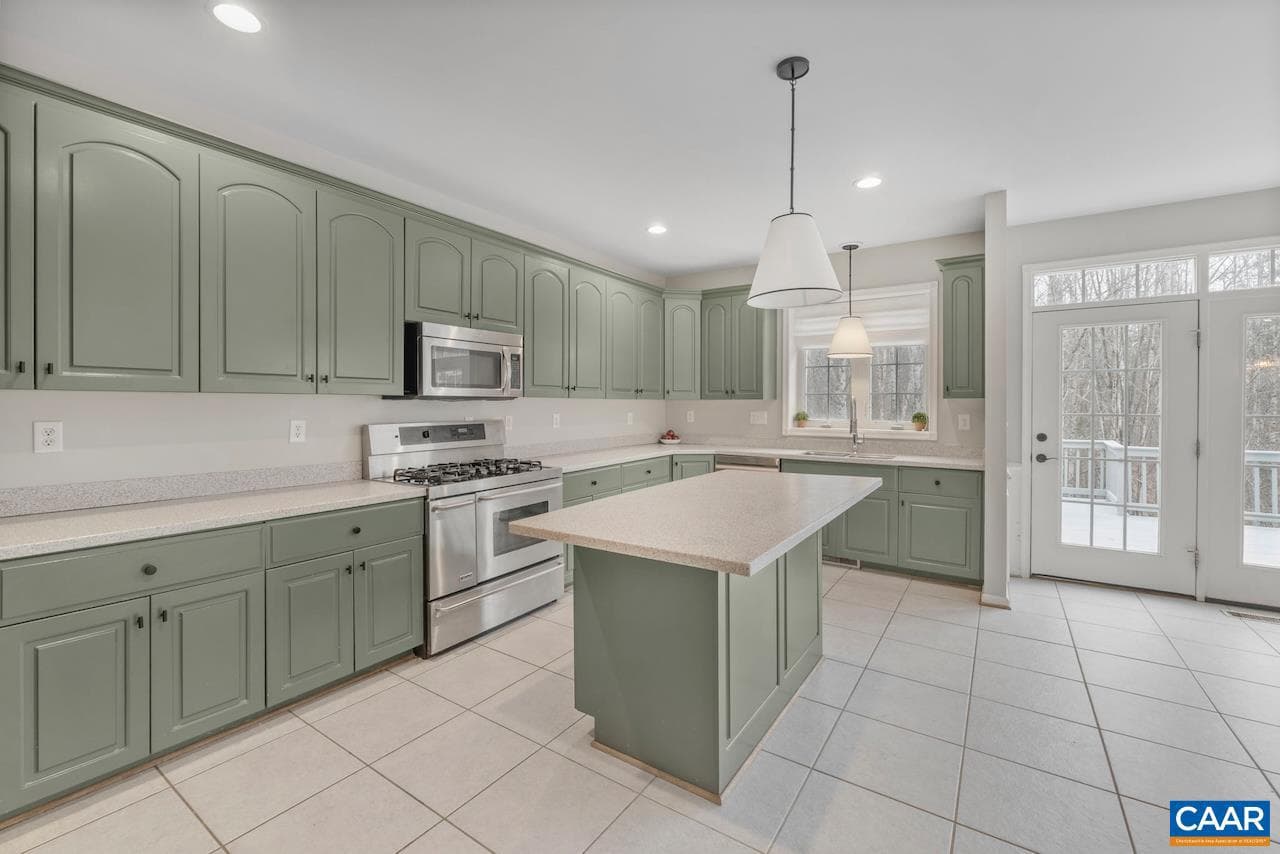 3262 Turnberry Cir photo 12