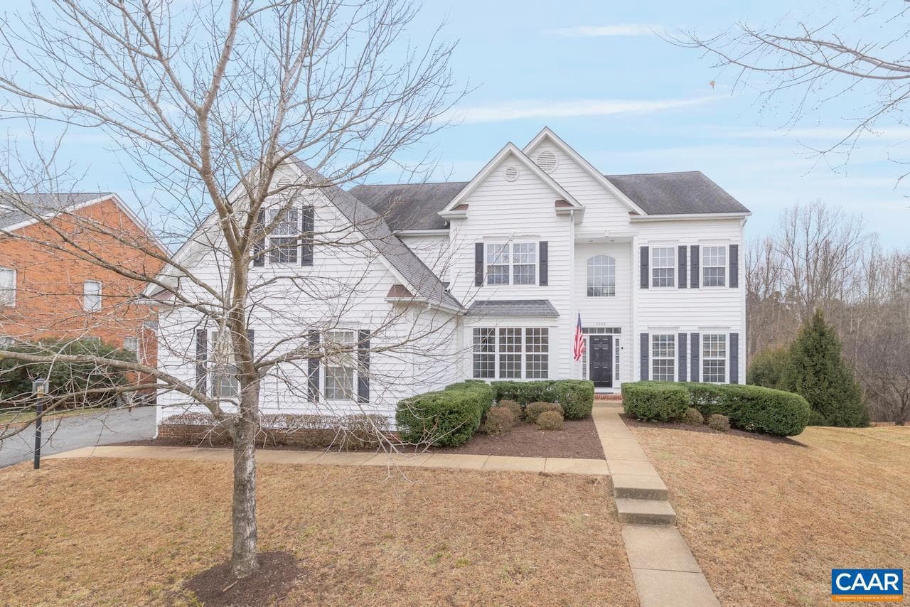 3262 Turnberry Cir photo 2