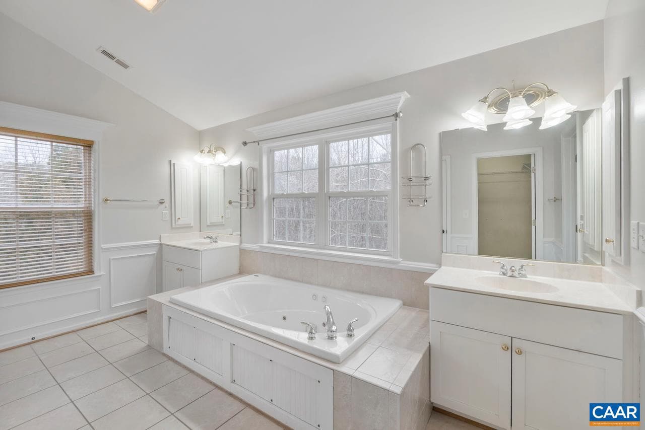 3262 Turnberry Cir photo 28