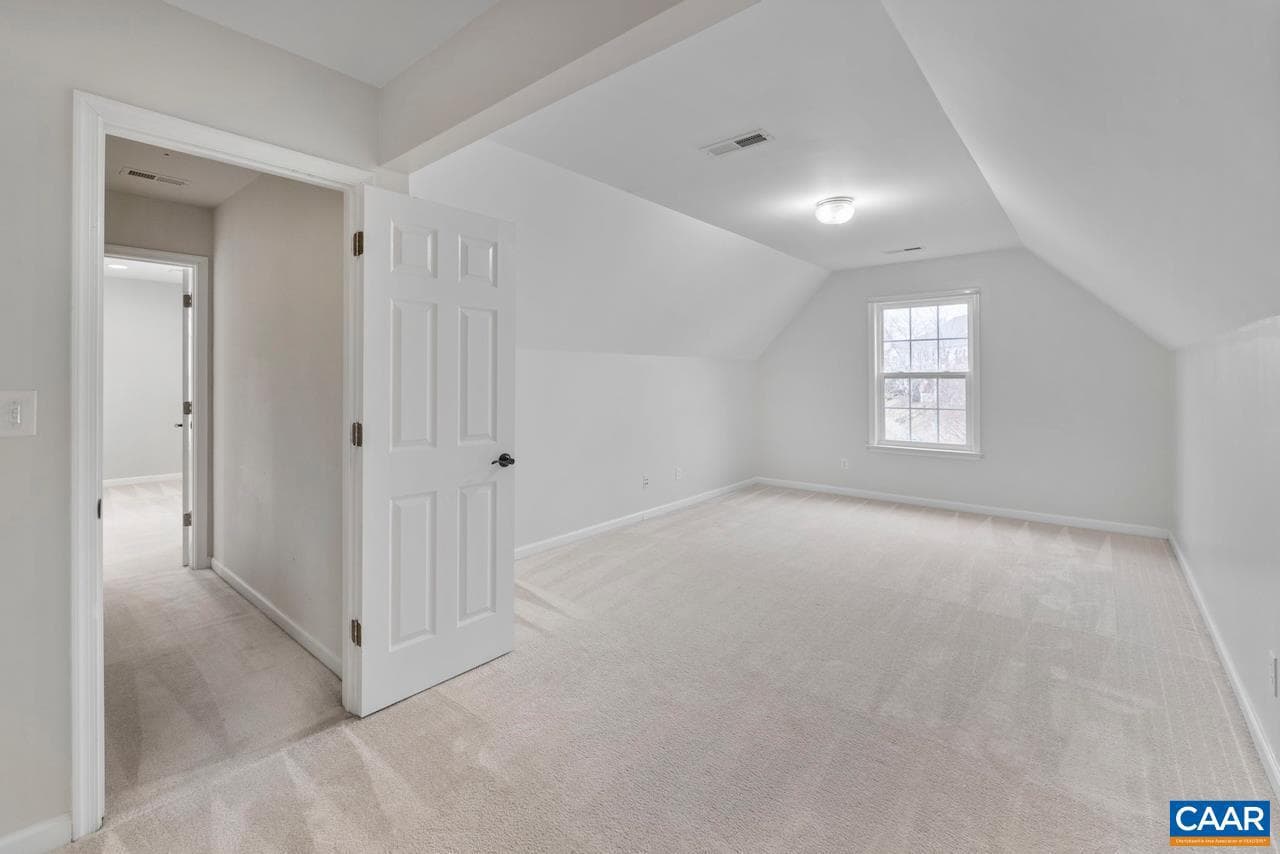 3262 Turnberry Cir photo 37